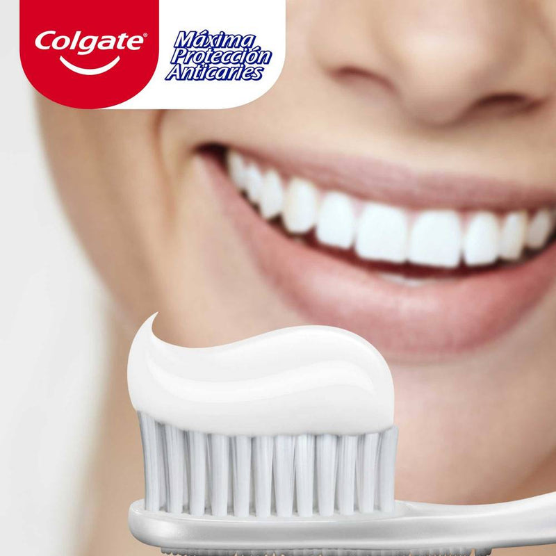 Crema Dental Colgate Máxima Protección Anticaries con Flúor y Calcio 6 pzas de 100 ml
